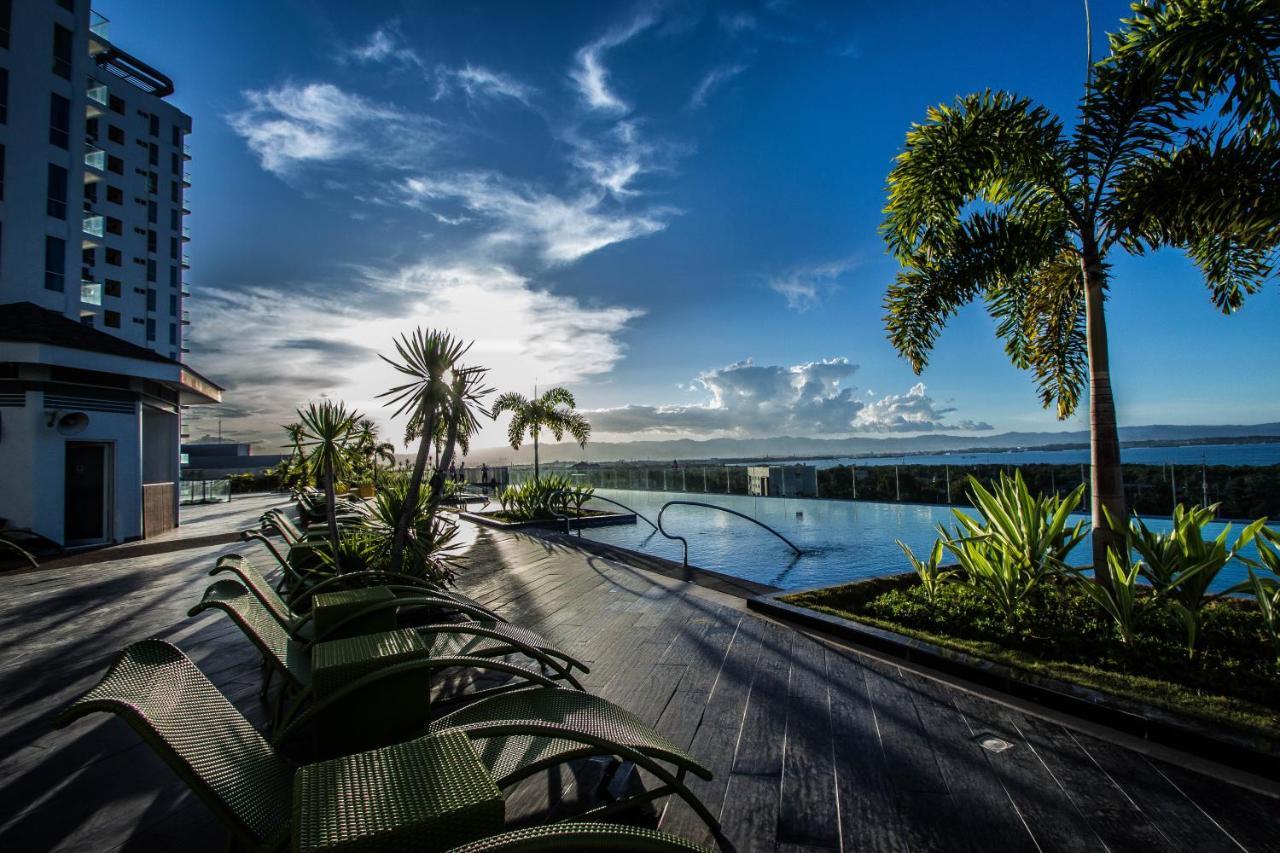 מקטאן C Suites At Mactan Newtown מראה חיצוני תמונה