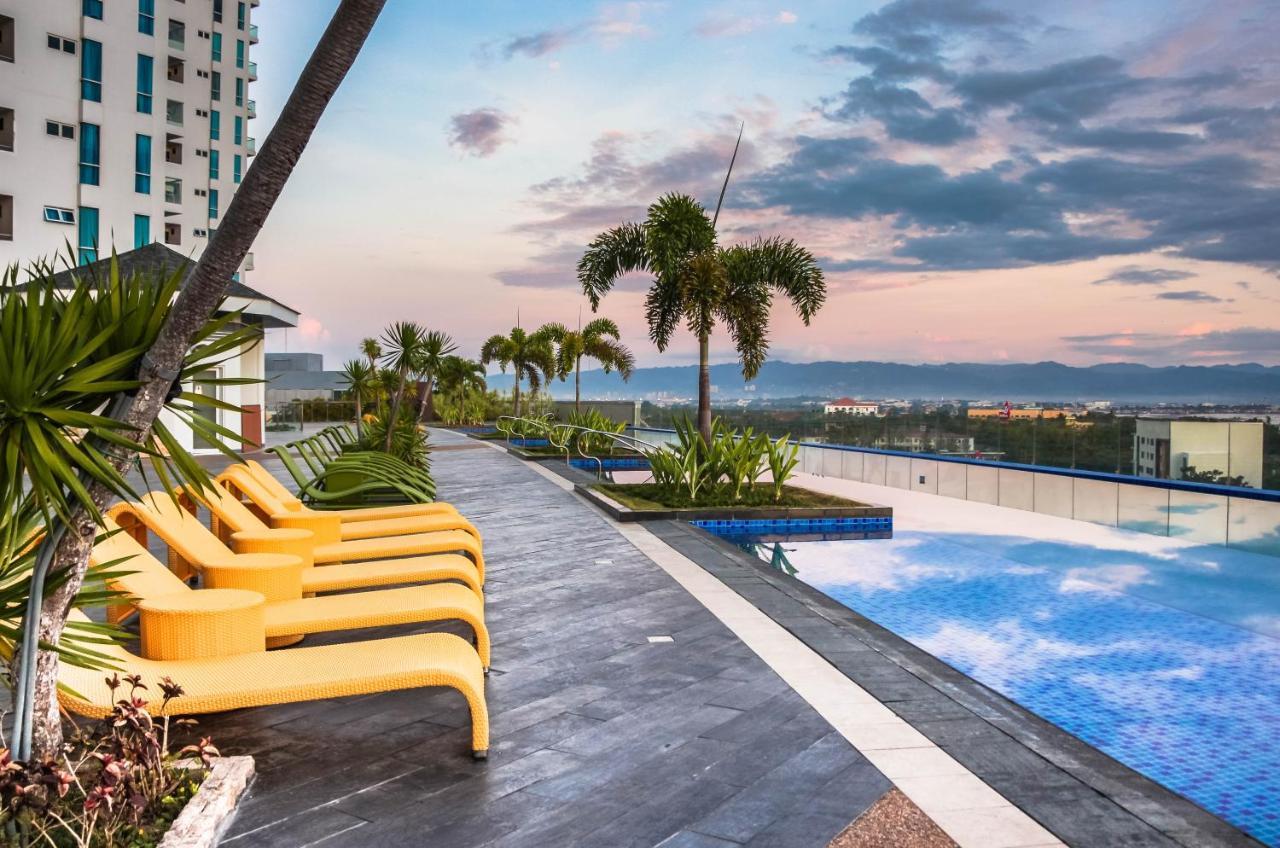 מקטאן C Suites At Mactan Newtown מראה חיצוני תמונה